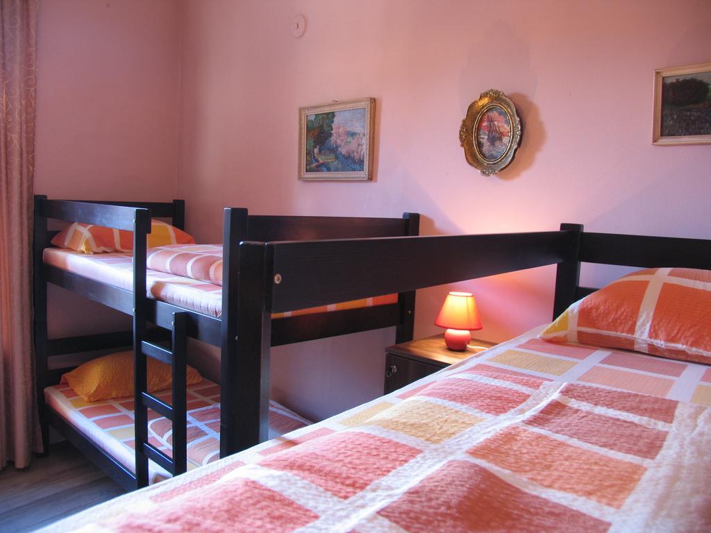 Hostel Musala Мостар Екстериор снимка